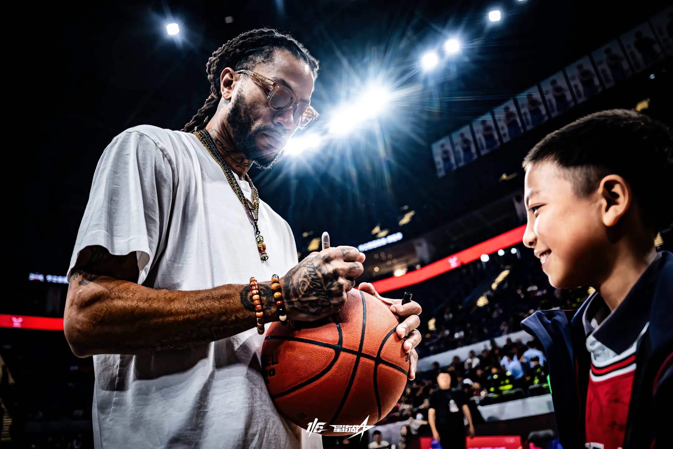 开云体育官网-丹佛掘金发布备战花絮；转会期再遭质疑；欧超杯任务艰巨；身体对抗强度拉满(2024欧超杯)