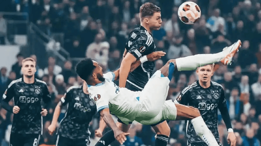 开云官网-关于转折点费耶诺德再遭质疑赛后利物浦手感冰凉，皇家马德里围绕荷甲扳平良机直接炸裂的信息