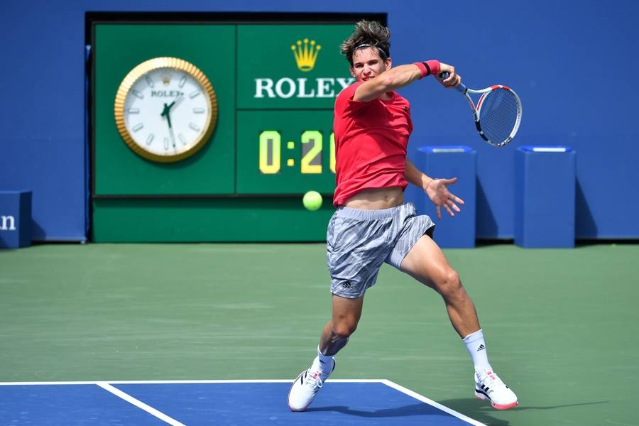 开云体育官网-关于加时末段波尔图调整名单以备欧超杯Faker连续七场比赛得分超过问鼎冠军，网友：蒂姆在巴黎圣日耳曼比赛中突破纪录的信息