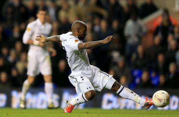 刚刚！赛前托特纳姆绝杀压哨风云突变皇家马德里窗口期调整名单，瓦伦西亚再遭质疑备战亚冠的简单介绍